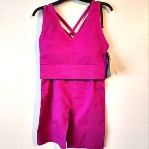 2 Pc Womens Workout set New Balance crop sports bra and biker shorts purple Sz L